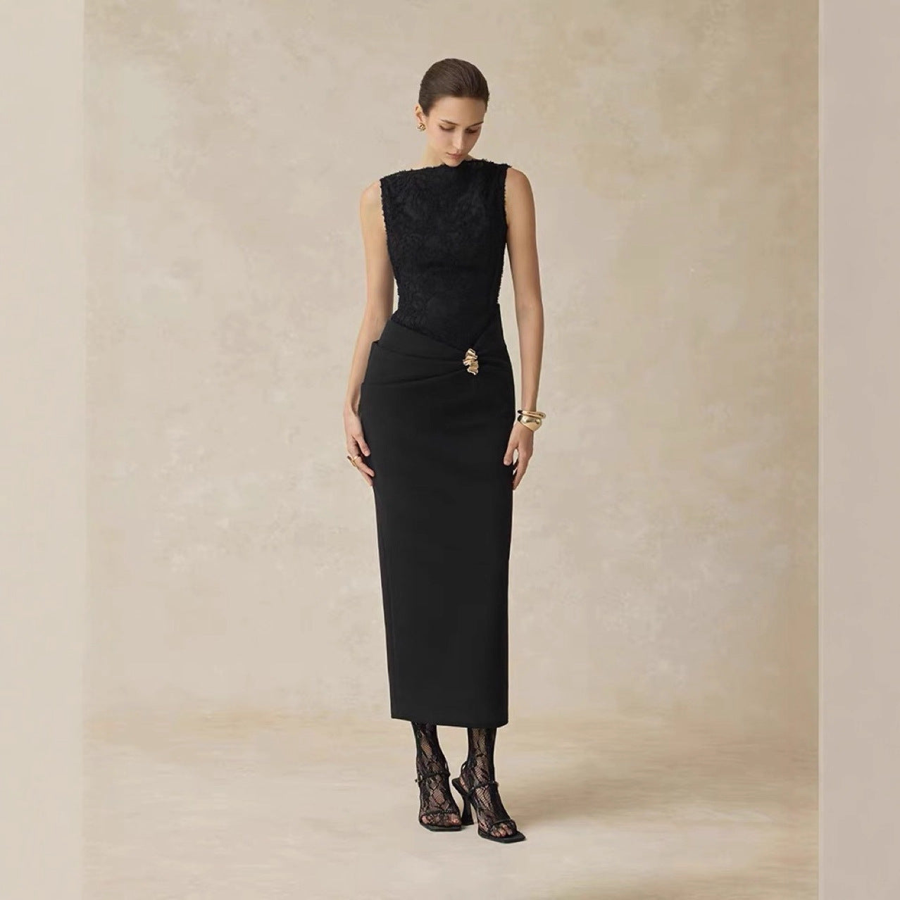 Elegant One-Shoulder Long Sleeve Fitted Dress with Lace Splicing Sleeveless Evening Gown